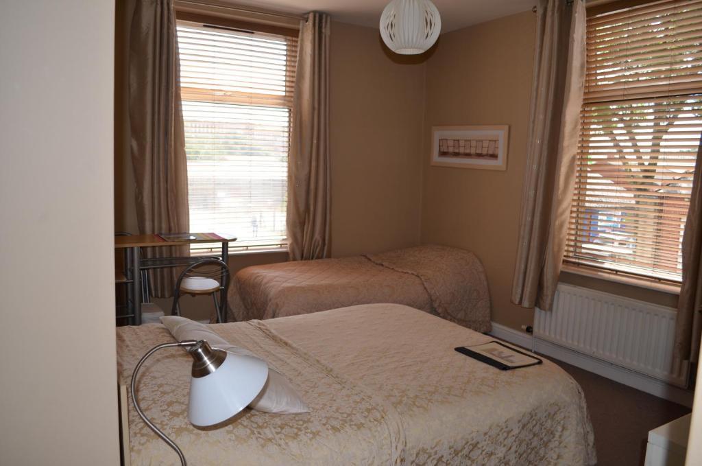 Oak House Bb Bed & Breakfast Oldham Room photo